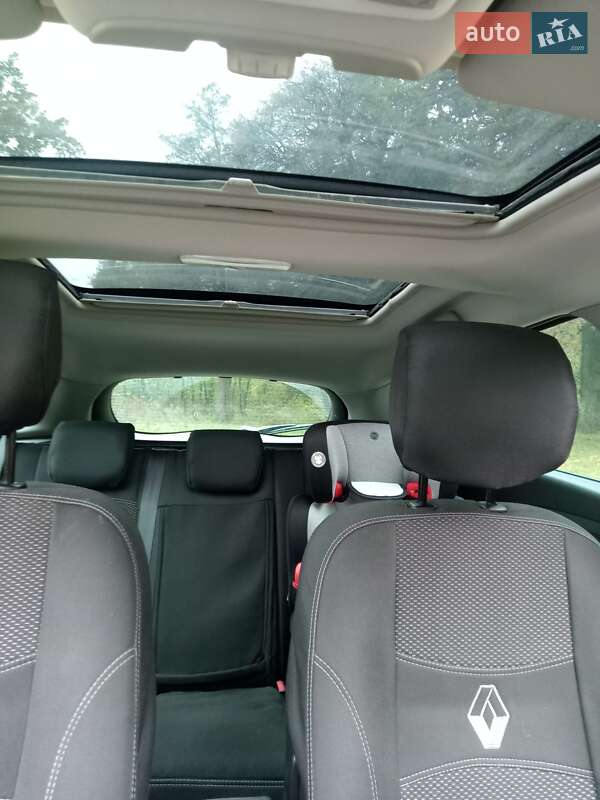 Универсал Renault Megane 2012 в Калиновке фото 9 Универсал Renault Megane 2012 в Калиновке