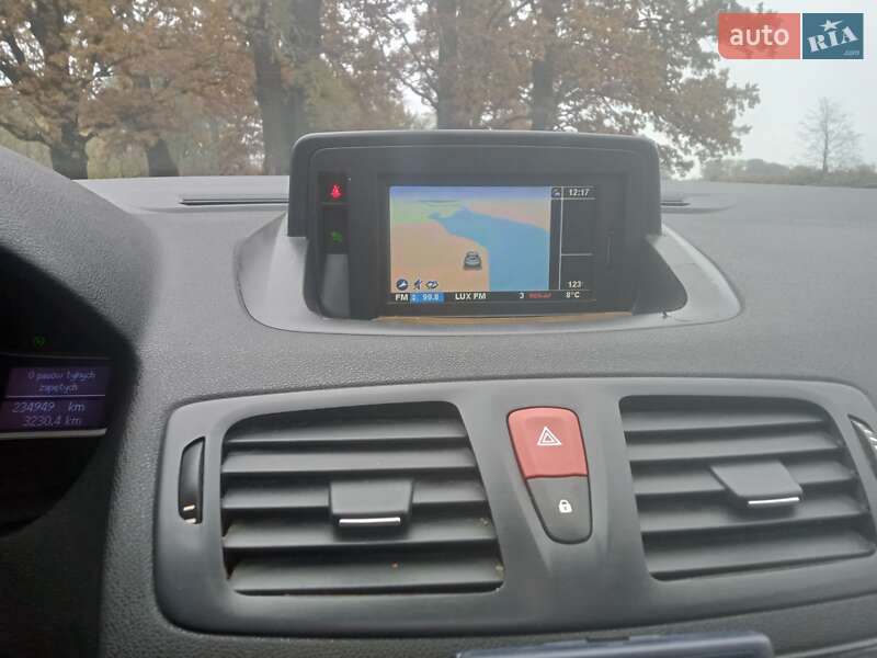 Универсал Renault Megane 2012 в Калиновке фото 12 Универсал Renault Megane 2012 в Калиновке