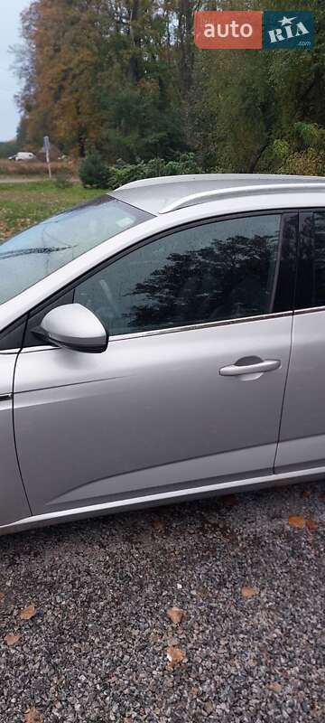 Универсал Renault Megane 2016 в Львове фото 15 Универсал Renault Megane 2016 в Львове