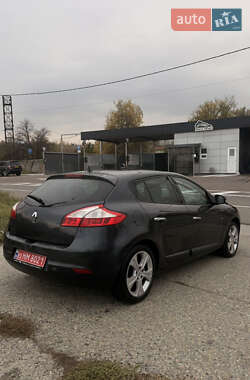 Хэтчбек Renault Megane 2008 в 
