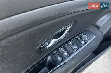 Хэтчбек Renault Megane 2013 в 