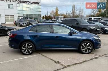 Седан Renault Megane 2020 в 