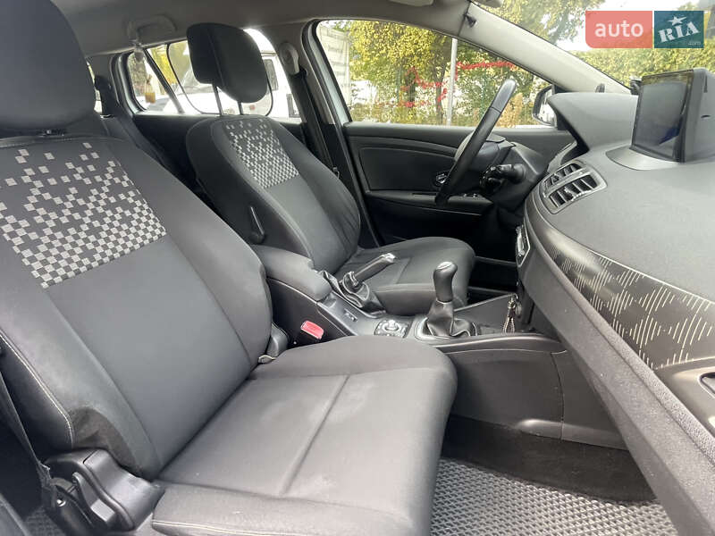 Універсал Renault Megane 2013 в Дніпрі