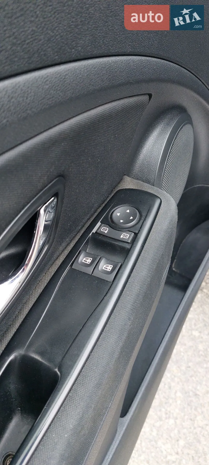 2012 Renault Megane - мініатюра 12