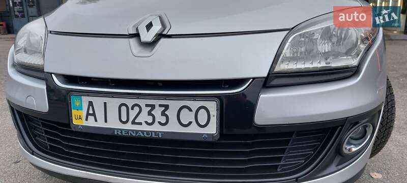 Универсал Renault Megane 2012 в Киеве фото 22 Универсал Renault Megane 2012 в Киеве