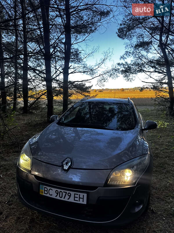 Renault Megane 2010 Renault Megane 2010