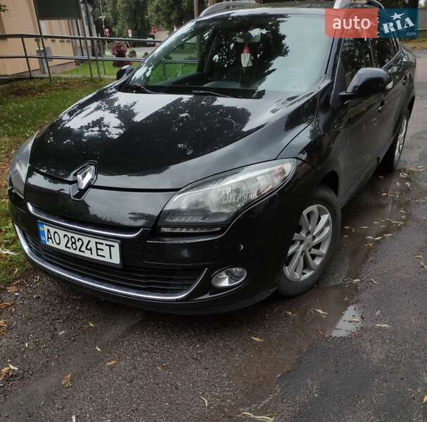 Универсал Renault Megane 2012 в Межгорье фото Универсал Renault Megane 2012 в Межгорье