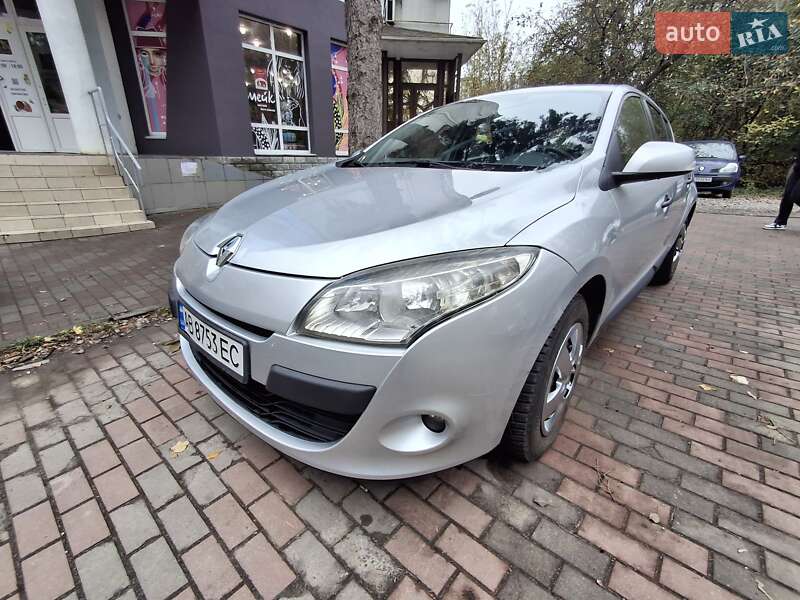 Хэтчбек Renault Megane 2011 в Виннице