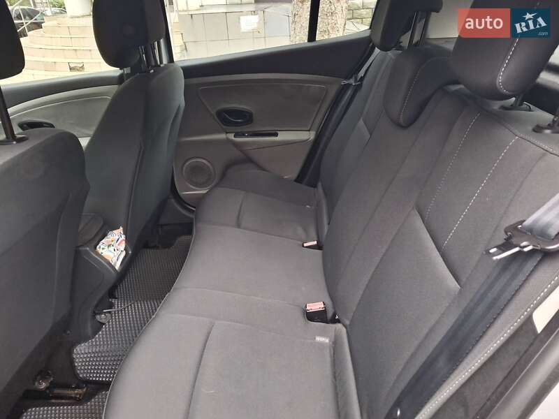 Хэтчбек Renault Megane 2011 в Виннице