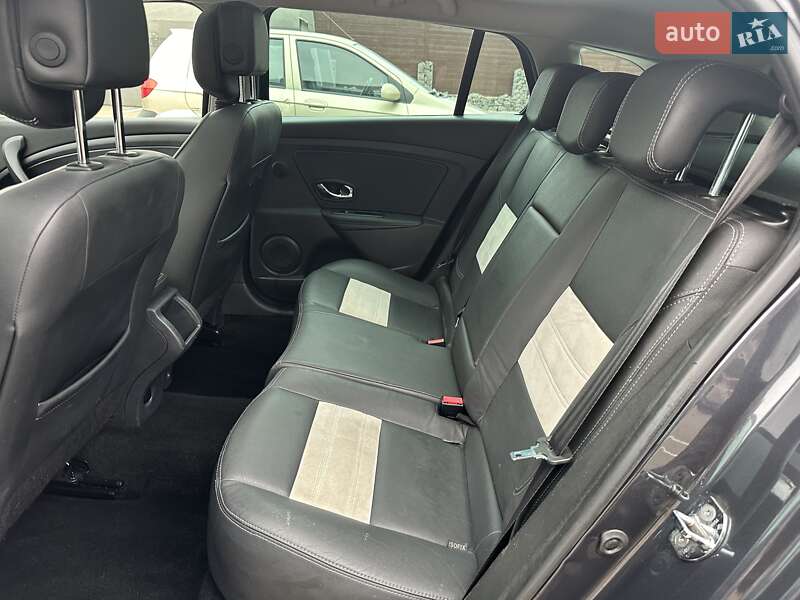 Универсал Renault Megane 2013 в Киеве фото 12 Универсал Renault Megane 2013 в Киеве