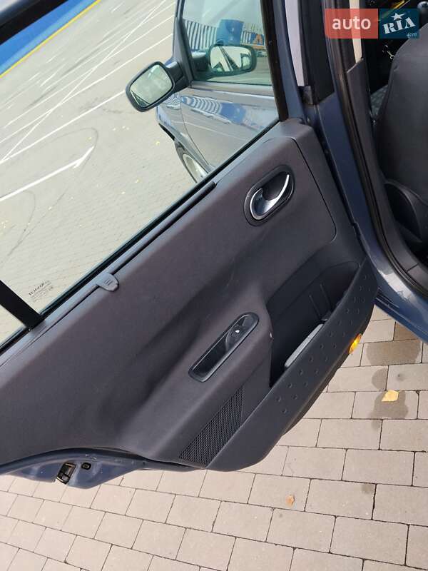 Универсал Renault Megane 2007 в Сумах фото 32 Универсал Renault Megane 2007 в Сумах