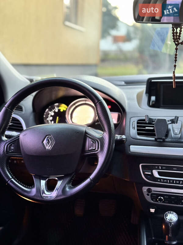 Универсал Renault Megane 2013 в Львове фото 46 Универсал Renault Megane 2013 в Львове