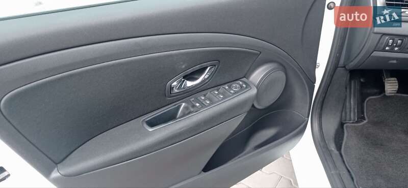 Универсал Renault Megane 2014 в Виннице фото 12 Универсал Renault Megane 2014 в Виннице