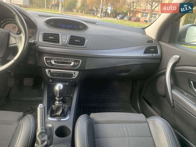 Універсал Renault Megane 2015 в Рівному