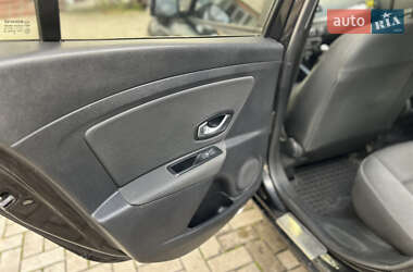 Универсал Renault Megane 2010 в 