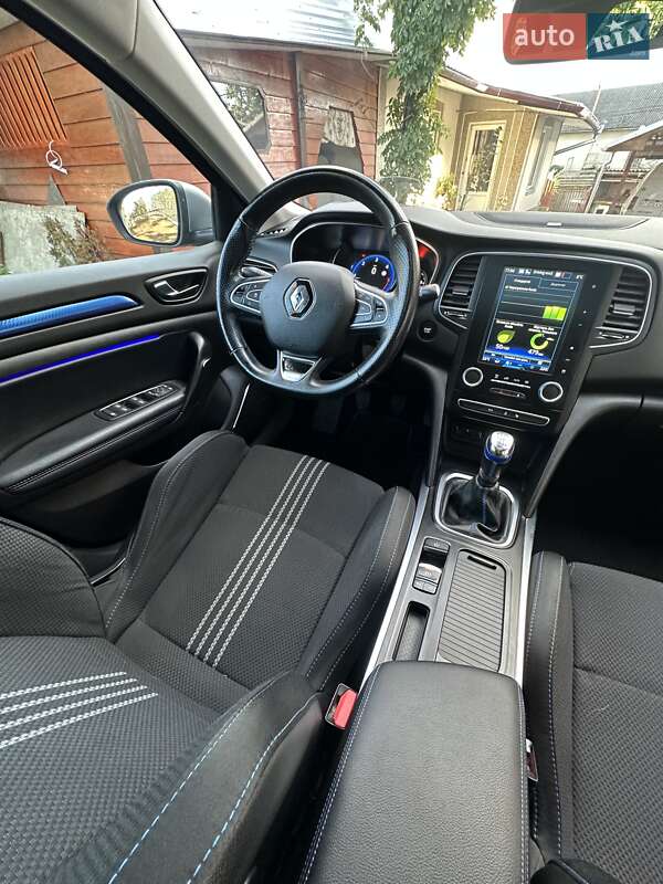 Универсал Renault Megane 2016 в Калуше фото 19 Универсал Renault Megane 2016 в Калуше