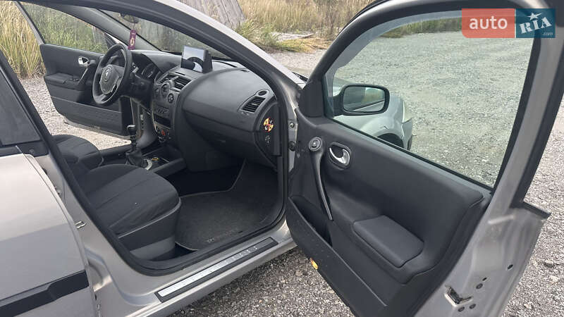Універсал Renault Megane 2004 в Києві фото 23 Універсал Renault Megane 2004 в Києві