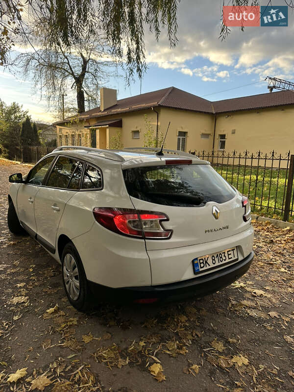 Універсал Renault Megane 2010 в Радивиліві фото 28 Універсал Renault Megane 2010 в Радивиліві