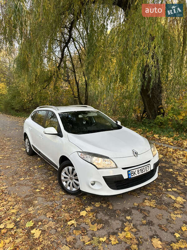 Універсал Renault Megane 2010 в Радивиліві фото 30 Універсал Renault Megane 2010 в Радивиліві