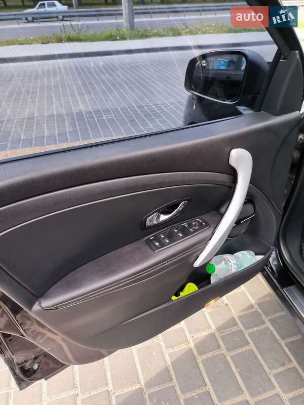 Универсал Renault Megane 2012 в Днепре фото 5 Универсал Renault Megane 2012 в Днепре