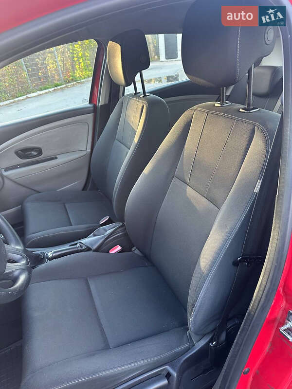 Хэтчбек Renault Megane 2009 в Черновцах