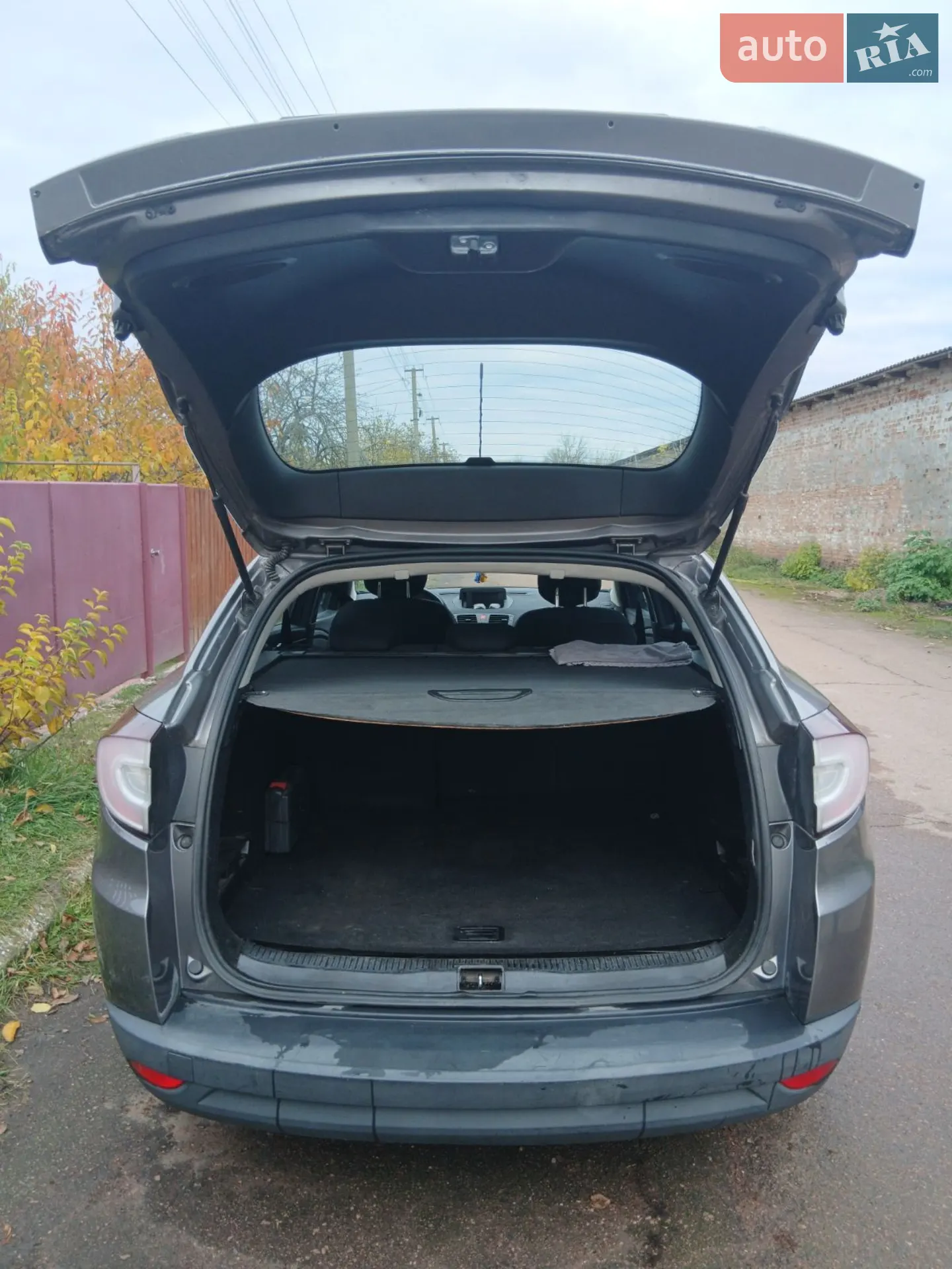 2010 Renault Megane - мініатюра 13