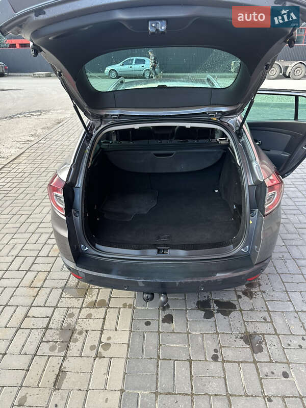 Универсал Renault Megane 2011 в Ивано-Франковске