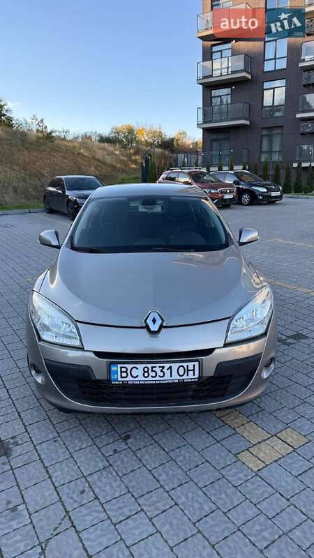 Хэтчбек Renault Megane 2009 в Львове фото Хэтчбек Renault Megane 2009 в Львове