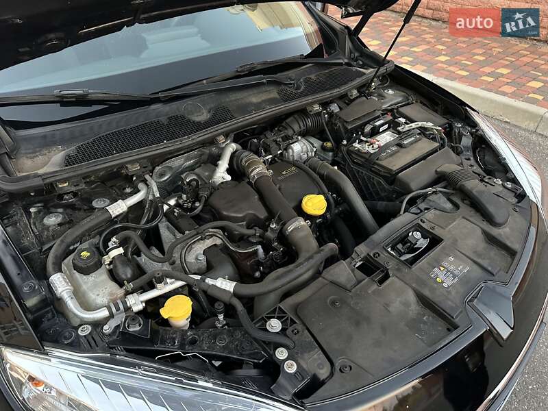 Универсал Renault Megane 2012 в Николаеве фото 46 Универсал Renault Megane 2012 в Николаеве