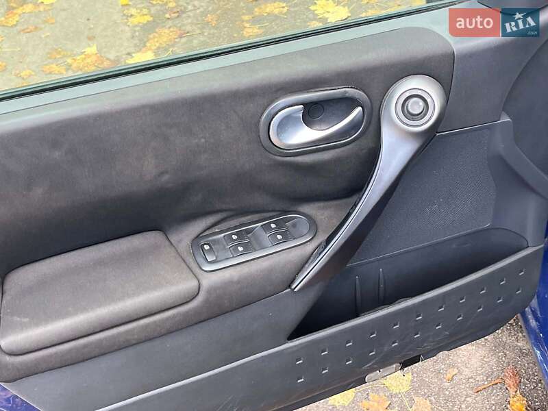 Универсал Renault Megane 2005 в Киеве фото 13 Универсал Renault Megane 2005 в Киеве