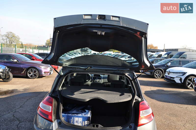 Хэтчбек Renault Megane 2006 в Киеве