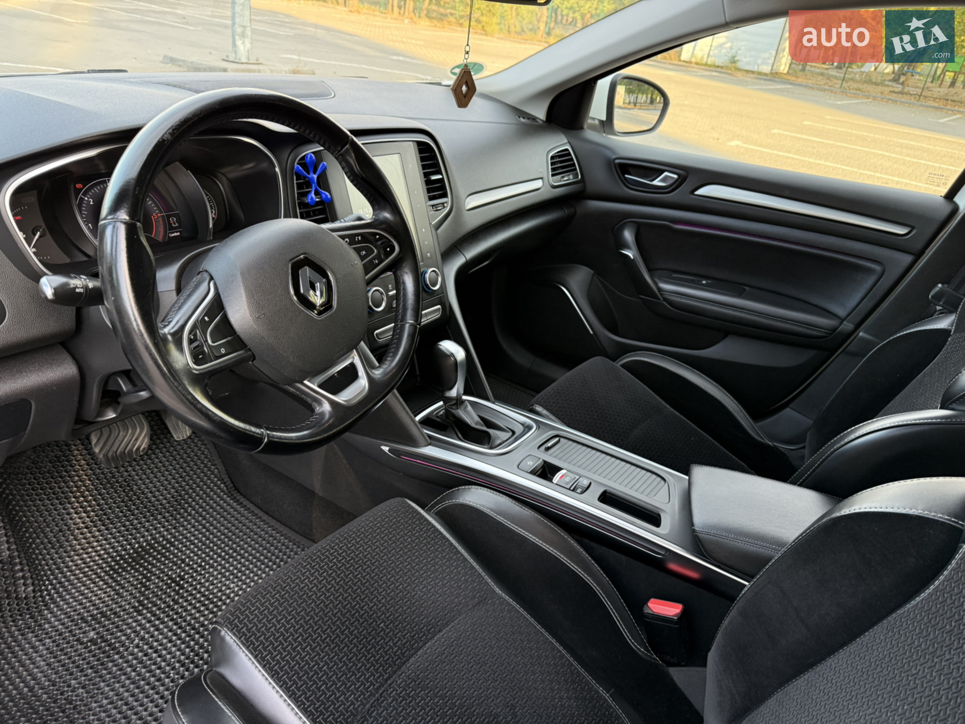 2017 Renault Megane - мініатюра 13