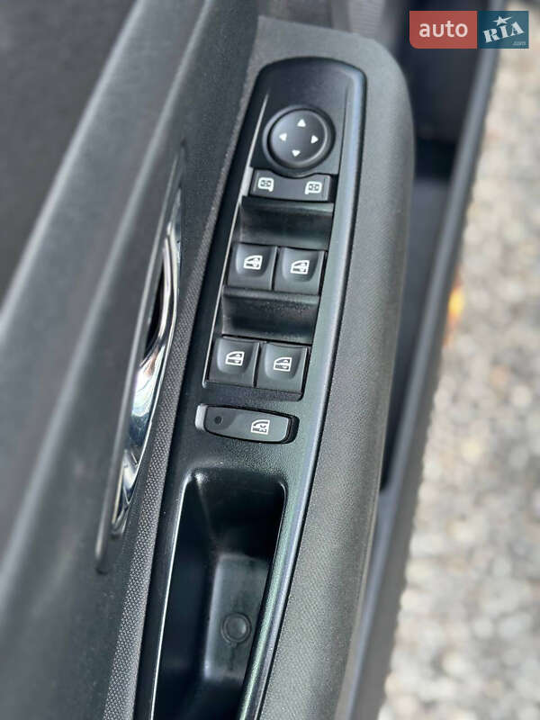 Универсал Renault Megane 2012 в Виннице фото 14 Универсал Renault Megane 2012 в Виннице