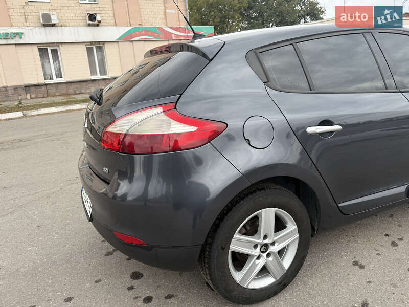 Хэтчбек Renault Megane 2011 в Полтаве