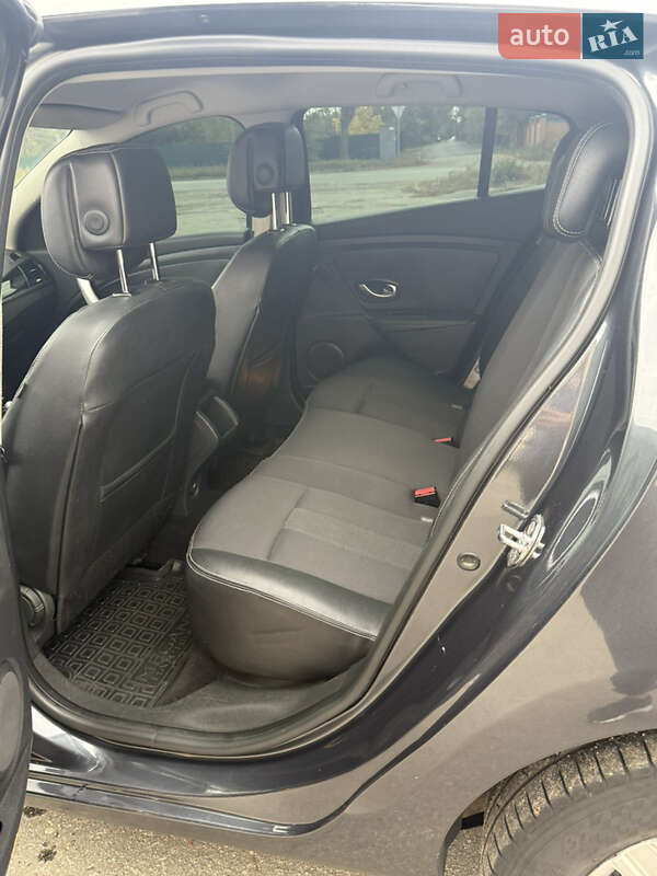 Хэтчбек Renault Megane 2011 в Полтаве