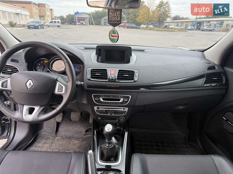 Хэтчбек Renault Megane 2011 в Полтаве