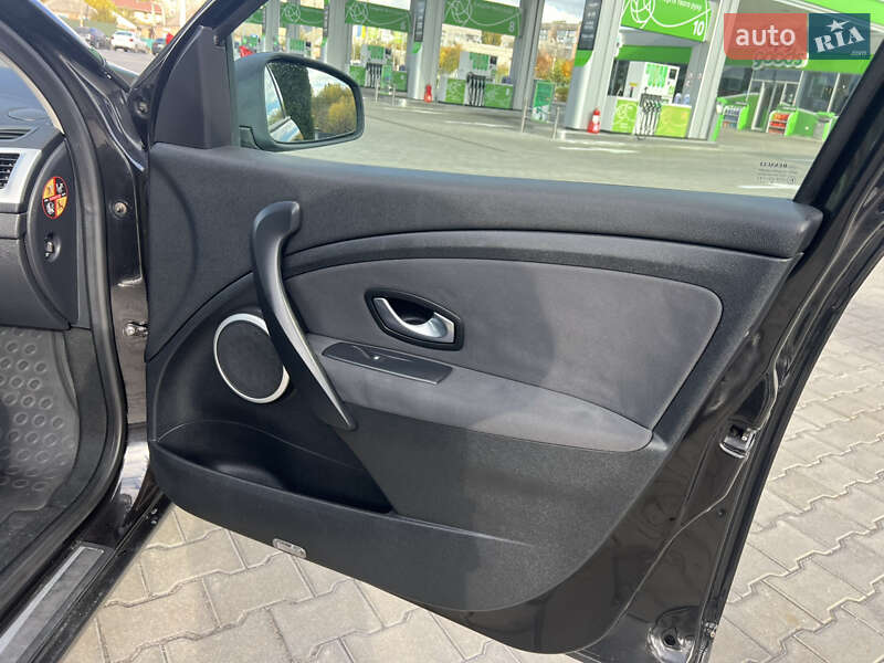 Универсал Renault Megane 2009 в Виннице фото 33 Универсал Renault Megane 2009 в Виннице