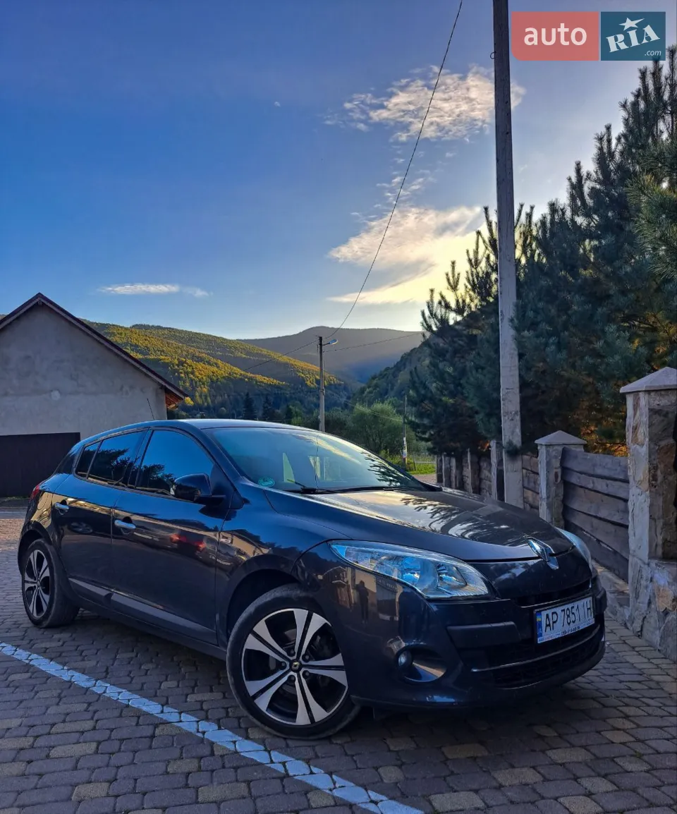2011 Renault Megane - мініатюра 30