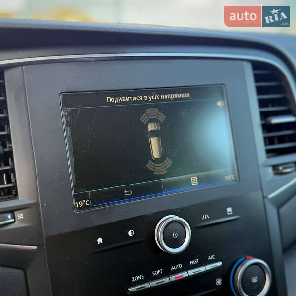 Универсал Renault Megane 2018 в Киеве