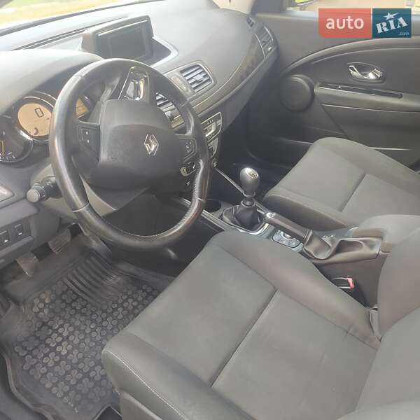 Универсал Renault Megane 2013 в Каменке-Бугской фото 2 Универсал Renault Megane 2013 в Каменке-Бугской