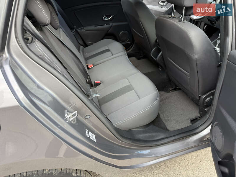 Універсал Renault Megane 2010 в Києві фото 12 Універсал Renault Megane 2010 в Києві