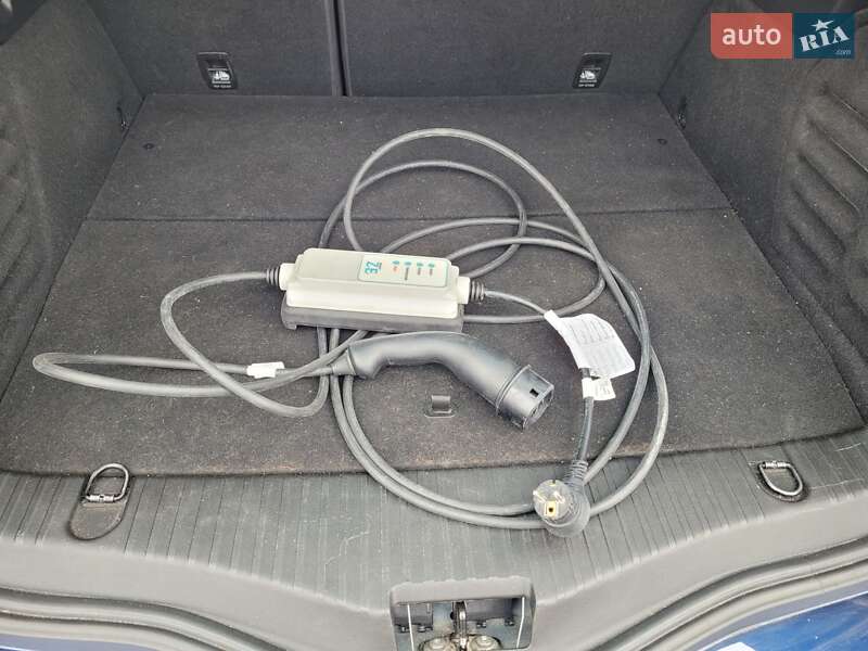 Универсал Renault Megane 2020 в Киеве