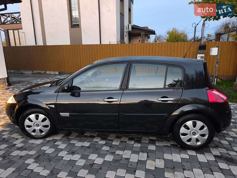 Седан Renault Megane 2005 в Полтаве фото 52 Седан Renault Megane 2005 в Полтаве