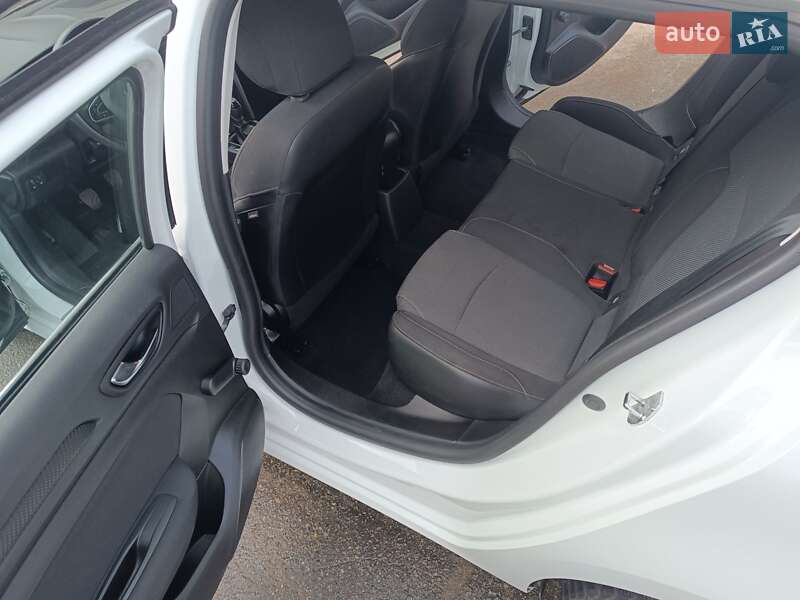 Универсал Renault Megane 2017 в Днепре фото 16 Универсал Renault Megane 2017 в Днепре
