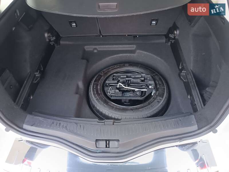 Универсал Renault Megane 2017 в Днепре фото 20 Универсал Renault Megane 2017 в Днепре