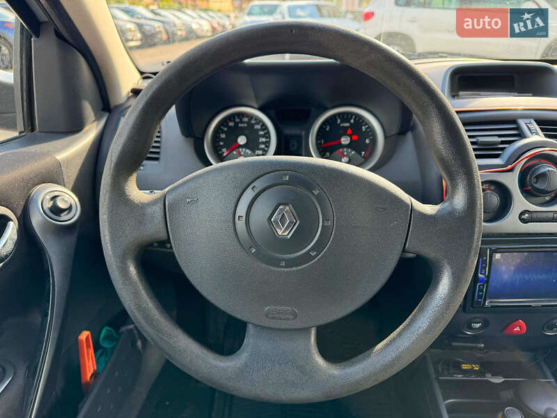 Седан Renault Megane 2005 в Виннице фото 25 Седан Renault Megane 2005 в Виннице