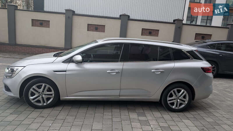 Универсал Renault Megane 2017 в Ивано-Франковске
