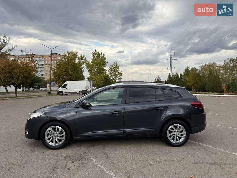 Универсал Renault Megane 2013 в Кривом Роге фото 14 Универсал Renault Megane 2013 в Кривом Роге