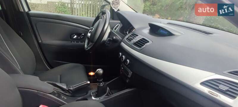 Универсал Renault Megane 2013 в Сквире