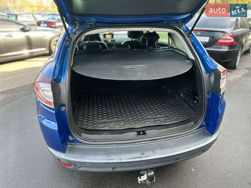 Универсал Renault Megane 2011 в Киеве фото 35 Универсал Renault Megane 2011 в Киеве